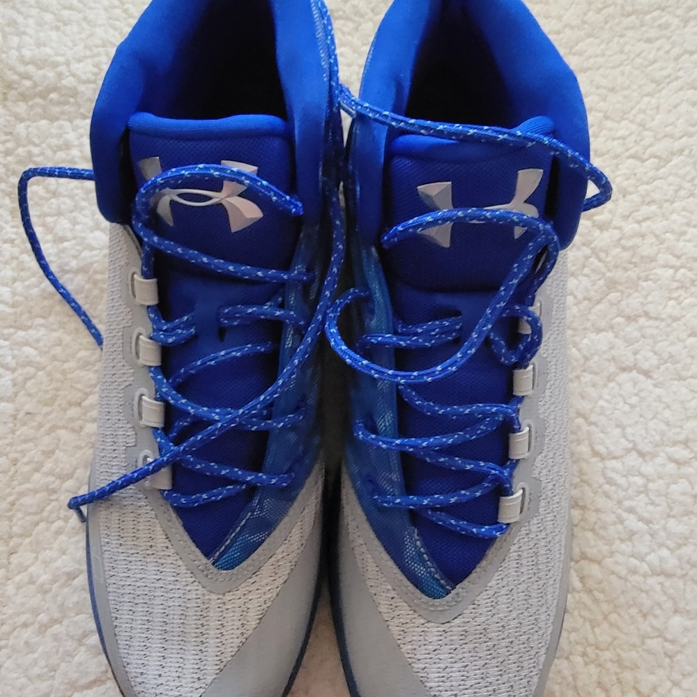 Brand New never worn Under Armor Stephen Curry 1's